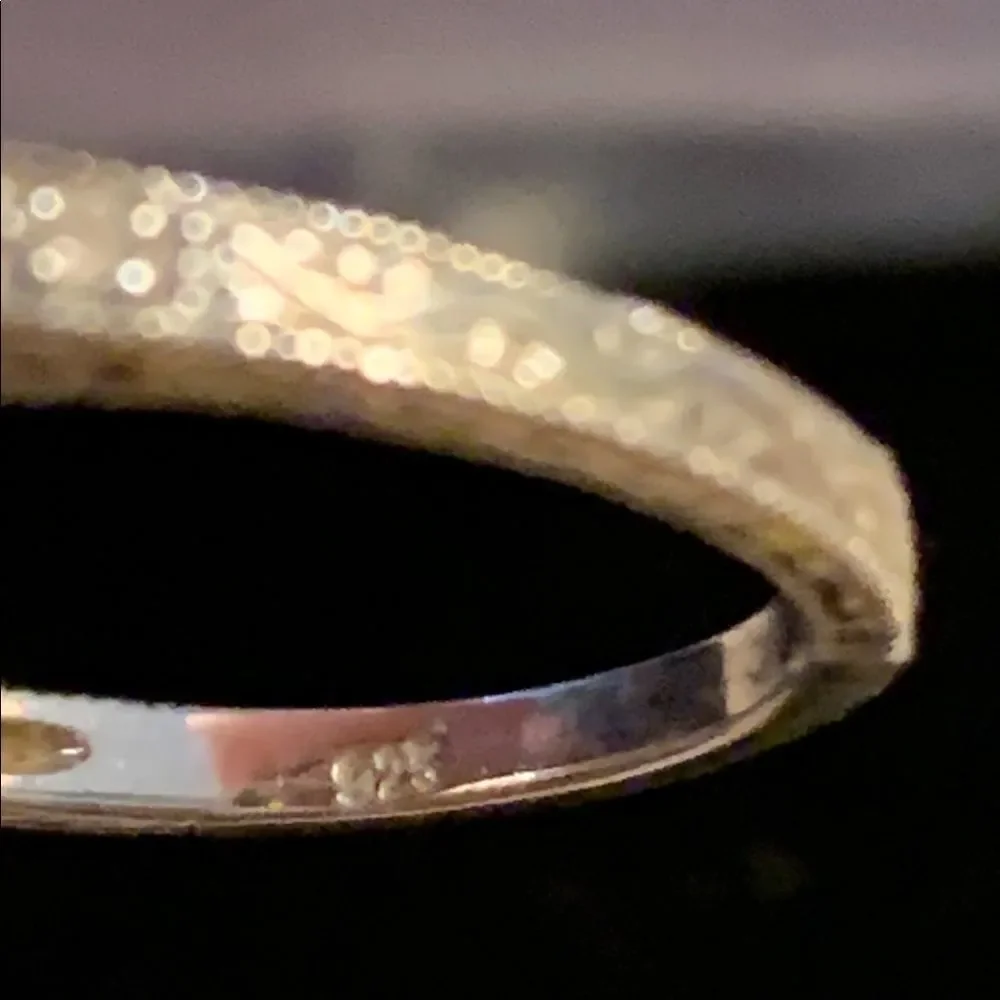 𝅺sterling Silver with faux diamonds and faux center stone